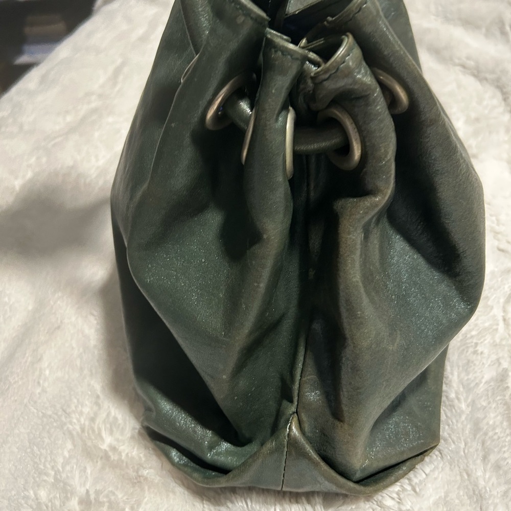 Furla Green Leather Shoulder Bag
(161) - Picture 8 of 14